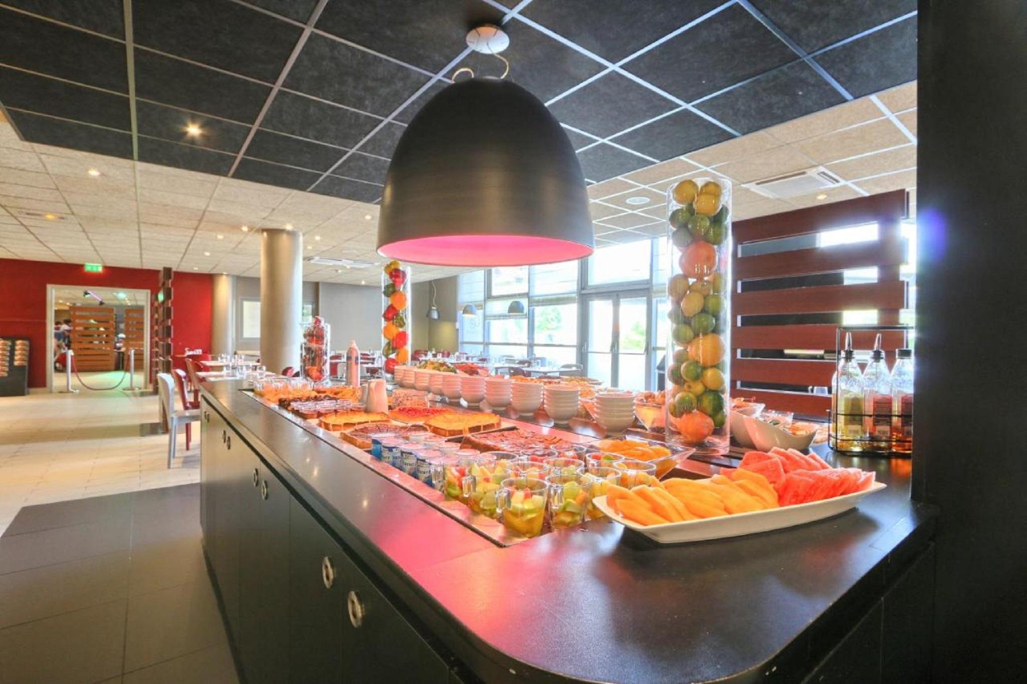 Campanile Paris Cdg Airport Villepinte Руасси-эн-Франс Экстерьер фото