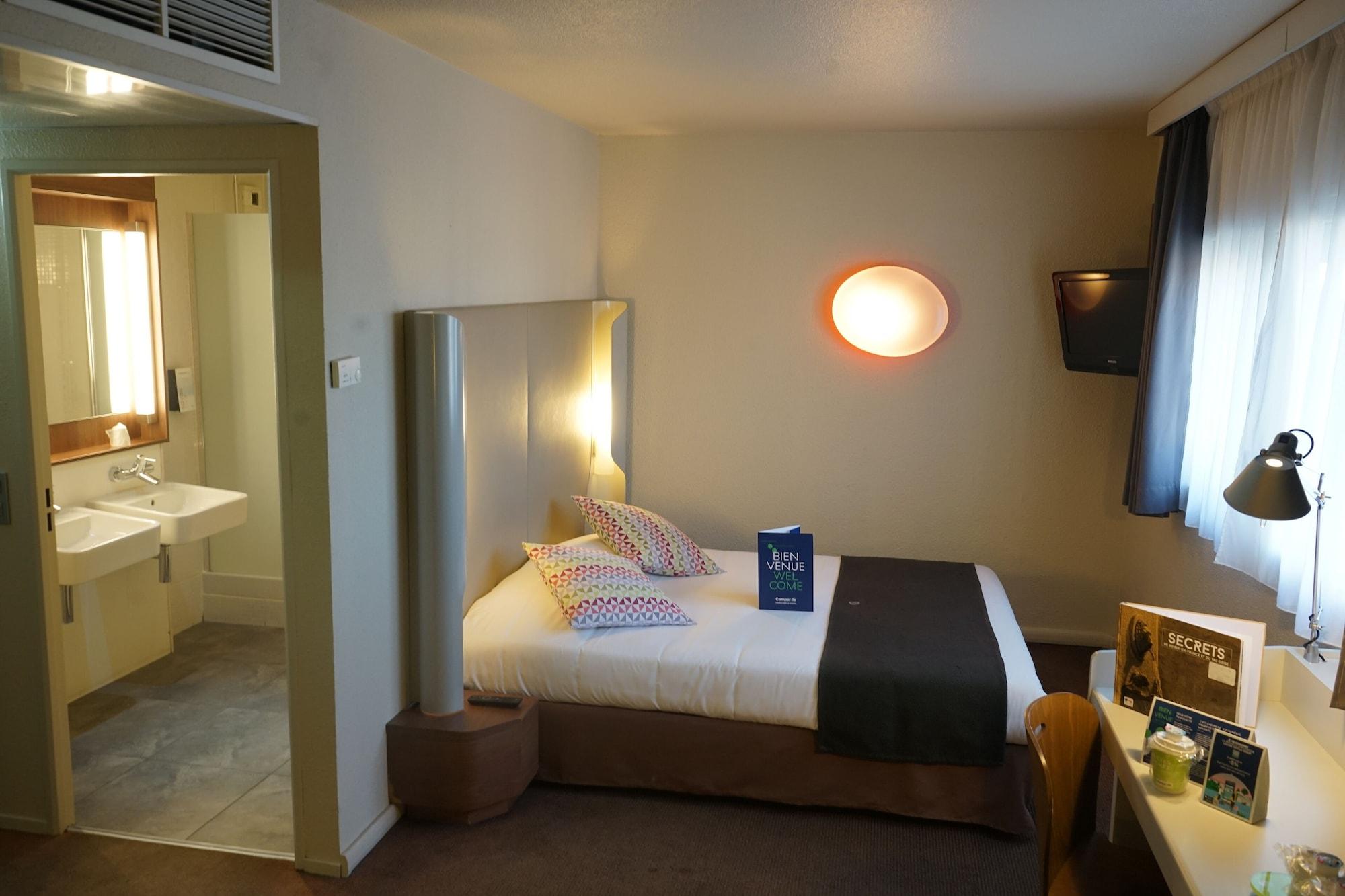 Campanile Paris Cdg Airport Villepinte Руасси-эн-Франс Экстерьер фото