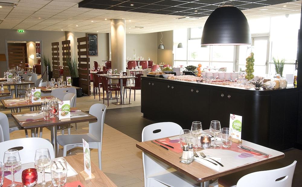 Campanile Paris Cdg Airport Villepinte Руасси-эн-Франс Ресторан фото
