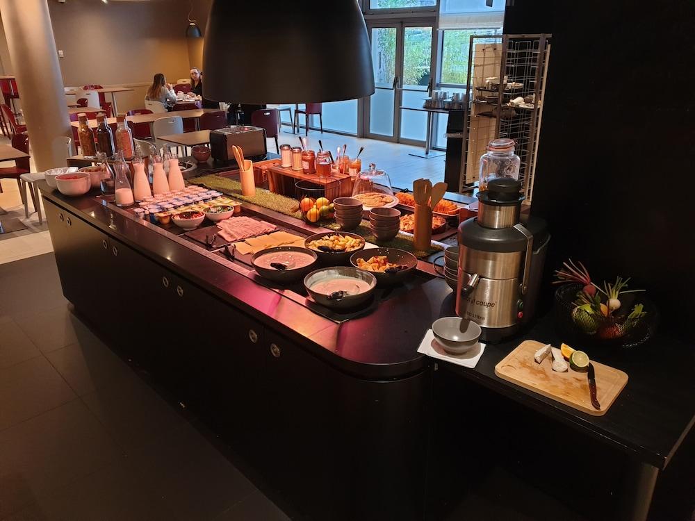 Campanile Paris Cdg Airport Villepinte Руасси-эн-Франс Экстерьер фото